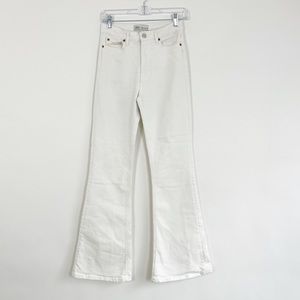Zara Mid Rise Flare Jeans Stretch White Size 2